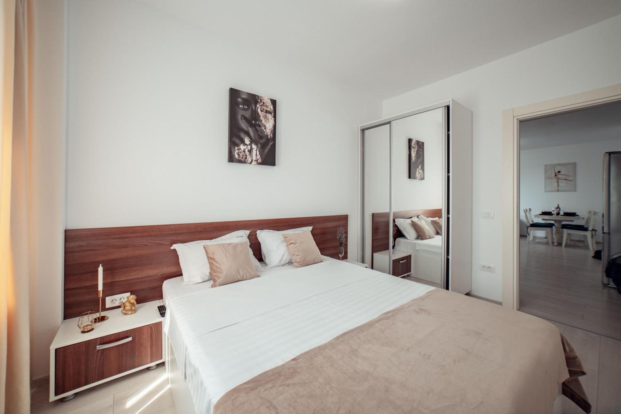 Cozycollection Apartments At Q Residence #5 Iasi Exterior foto